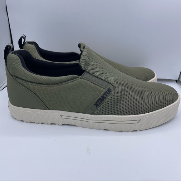 XTRATUF mens Topwater slip on shoes Size 9.5M